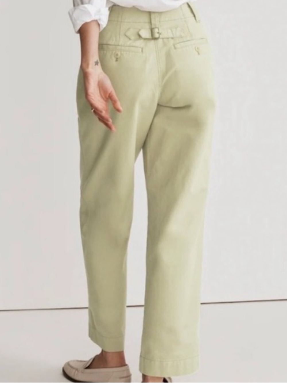 Madewell 90’s Inspired Chino Buckle Pants Size 10 Like New 🌿✨🌛